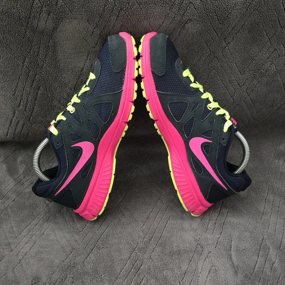 Nike Revolution 2 Running Shoes Womens Sz 10 Athletic Sneakers Trainers Black. - Picture 3 of 9